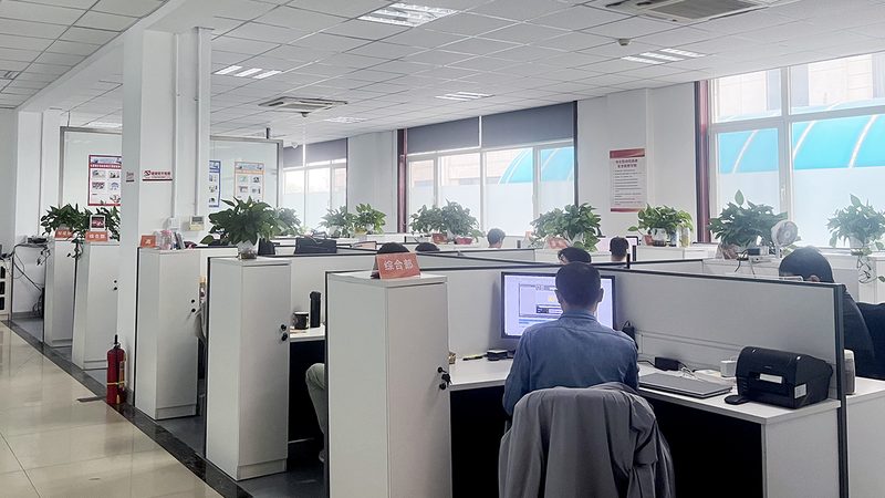 小标题：IT咨询行业背景